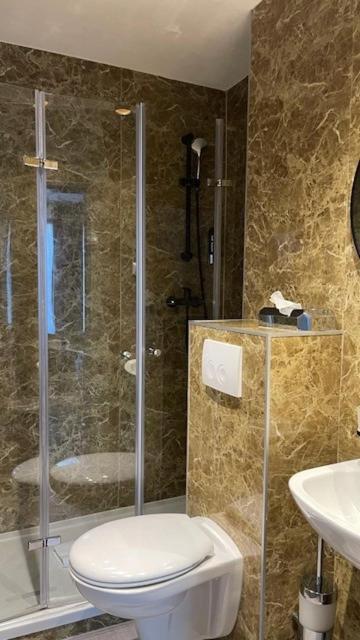 Sonata City Hotel Kolonia Zewnętrze zdjęcie