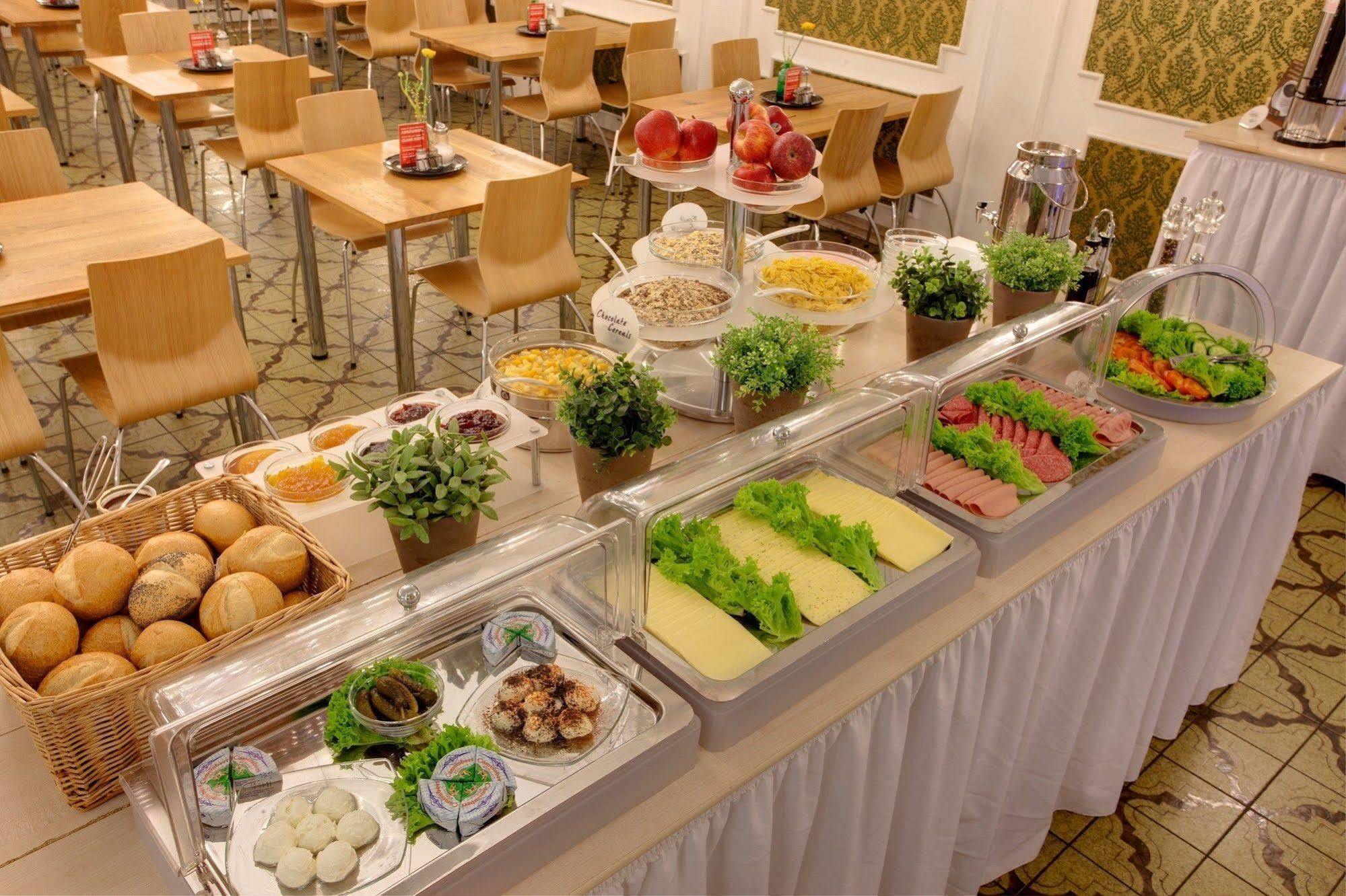 Sonata City Hotel Kolonia Zewnętrze zdjęcie